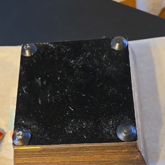 Gold and Brown Decorative Box - Picture 9 of 11